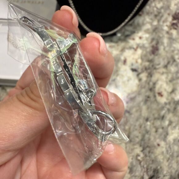 NEW Abalone Leaf Pin & Necklace 2 in One - Picture 7 of 11